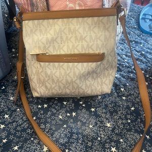 Michael Kors crossbody